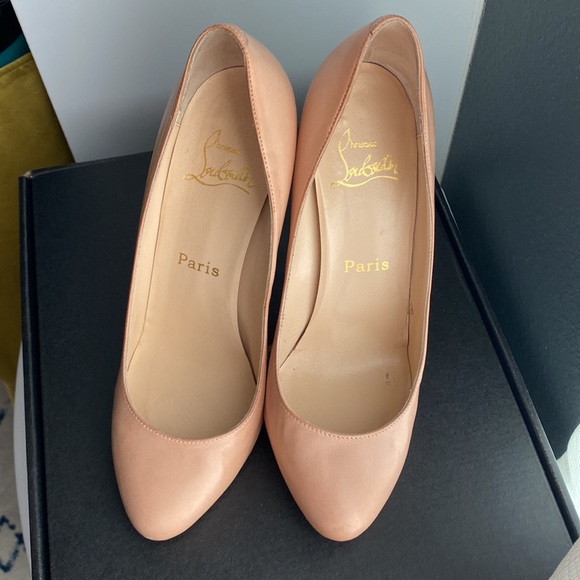 Nude almond toe, barely worn, excellent condition - Picture 5 of 7